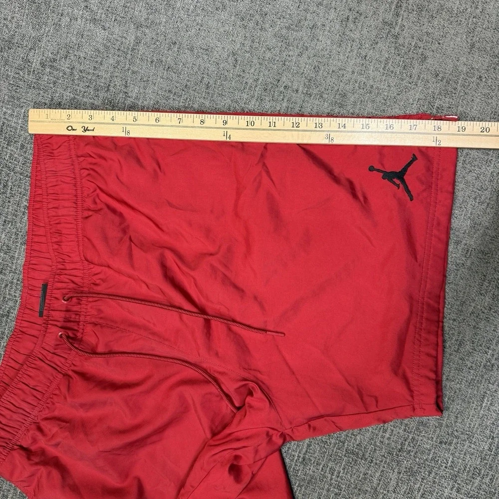 Jordan Swim Trunks Men's Large Red‎ Board Shorts Drawstring Back Pocket Jumpan